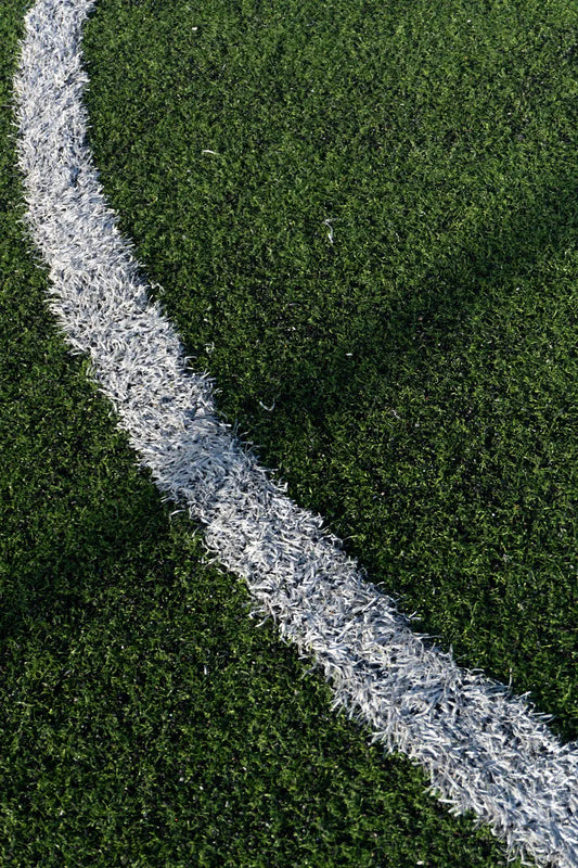 Natural Grass vs. Artificial Turf Make the Right Choice